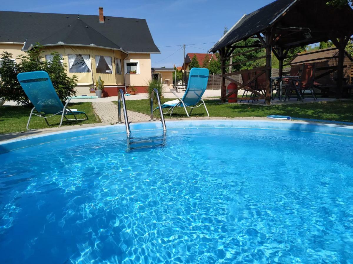 Orient Relax Garden Apartment Keszthely Ngoại thất bức ảnh
