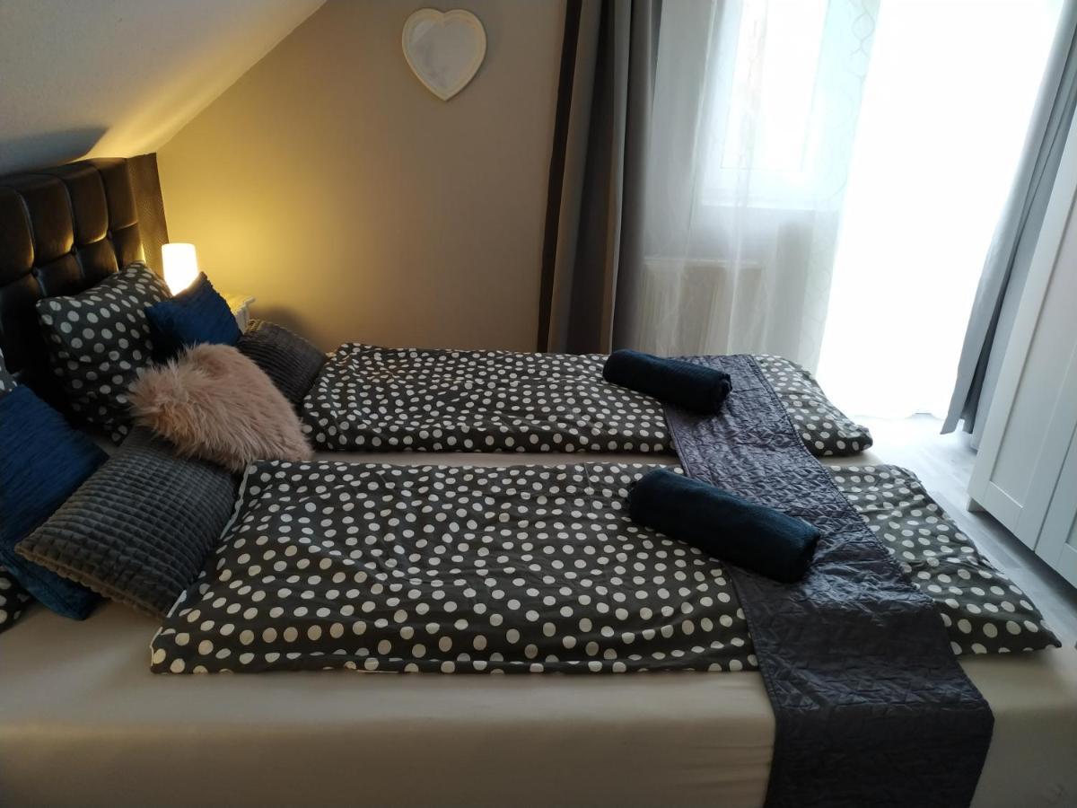 Orient Relax Garden Apartment Keszthely Ngoại thất bức ảnh